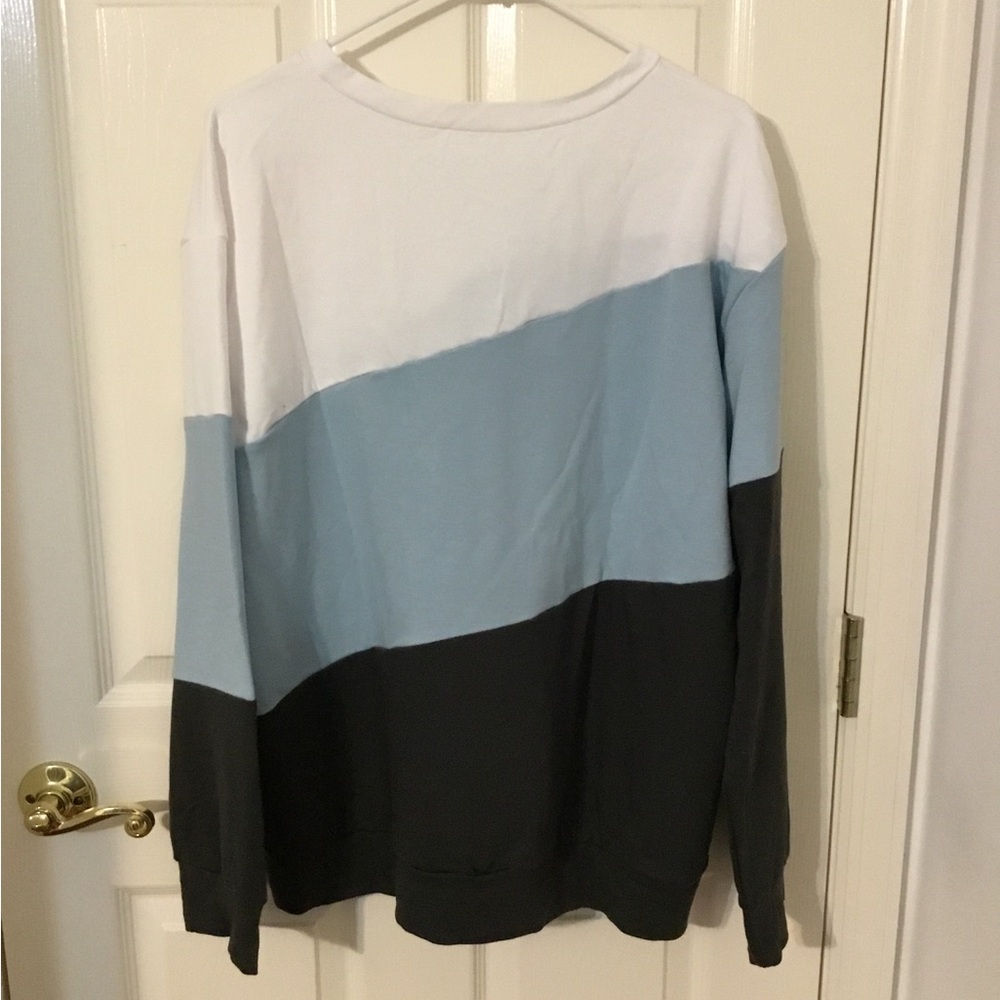 PGANDS Green/White/Charcoal Crew Neck Sweatshirt women’s xl
